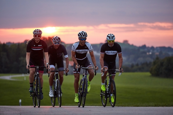 Donnerstag, 9. Mai - Bikerunde mit &quot;Bicicletta da Corsa&quot; Herausgeber Ralf Jirgens